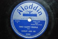 78S205 SHIRLEY & LEE - TWO HAPPY PEOPLE