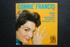 45F377 FRANCIS, CONNIE - EVERYBODY IS SOMEBODY'S FOOL