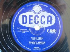 78S094 STEELE, TOMMY - NEON SIGN